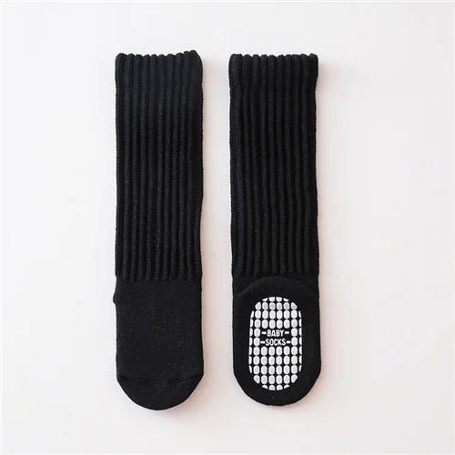 Mia’s Cozy Grippers